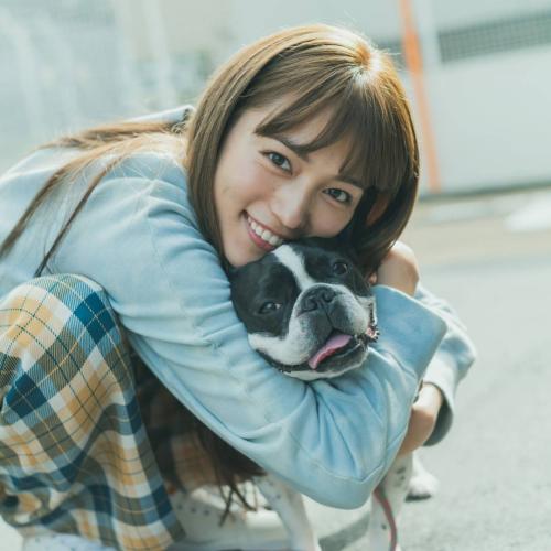 愛狗成痴！寵毛小孩無極限的明星狗爸媽🐶