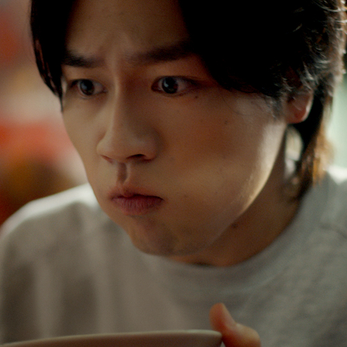 日老牌冷凍食品迎10周年！找人氣爆紅偶像狂嗑燒賣