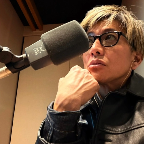 日首相高市早苗收藏的「木村拓哉寫真集」原來是這本😍😍