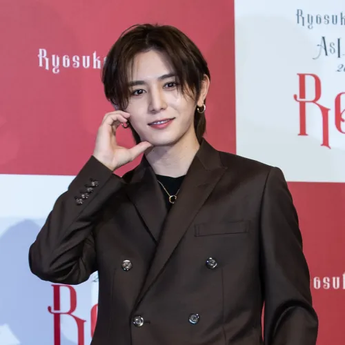 山田涼介竟沒國寶帥哥自覺？！向台粉甜喊：「抱歉讓你們等這麼久！」